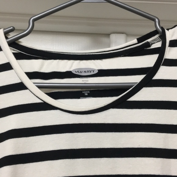 NWT maternity Old Navy black striped dress - Picture 3 of 4